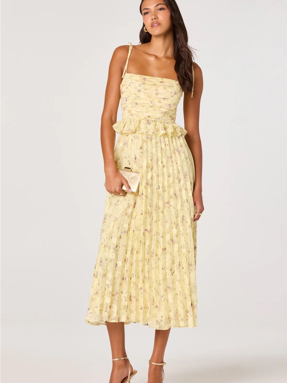 Astr Yellow Floral Pleated Midi Dress